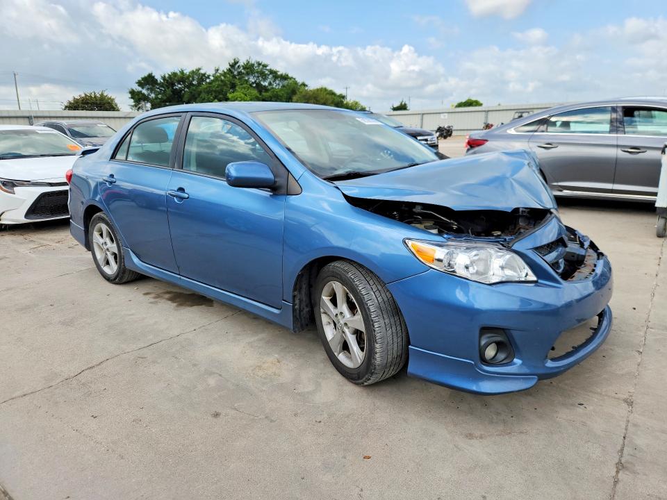 58598306 :رقم المزاد ، 5YFBU4EE6CP070721 vin ، 2012 Toyota Corolla مزاد بيع