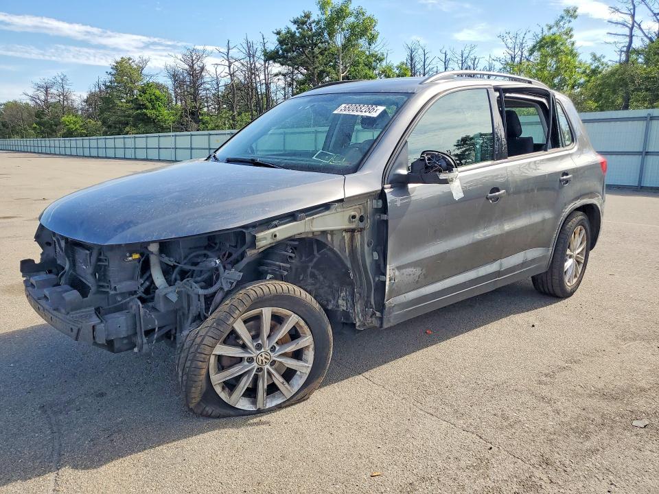 Продажа на аукционе авто 2017 Volkswagen Tiguan, vin: WVGBV7AX6HK052288, номер лота: 58088286