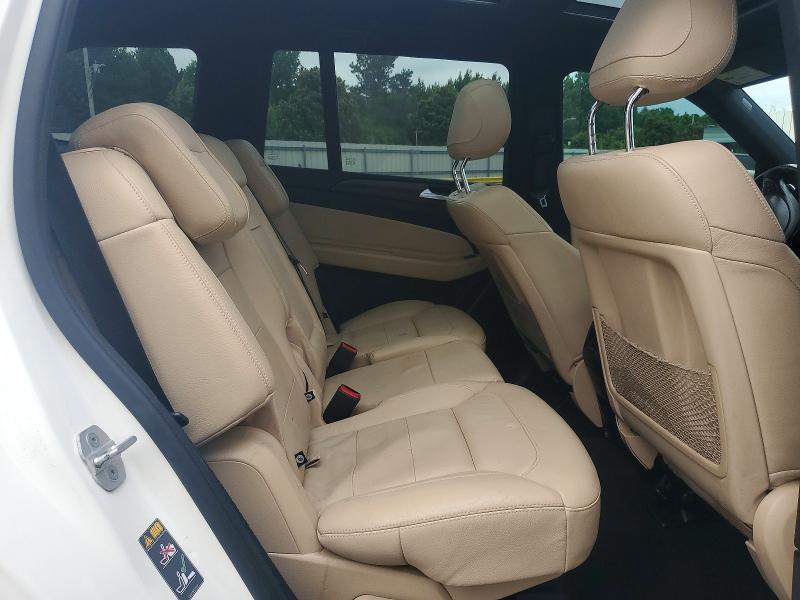 58529326 :رقم المزاد ، 4JGDF6EE6HA790607 vin ، 2017 Mercedes-benz Gls مزاد بيع