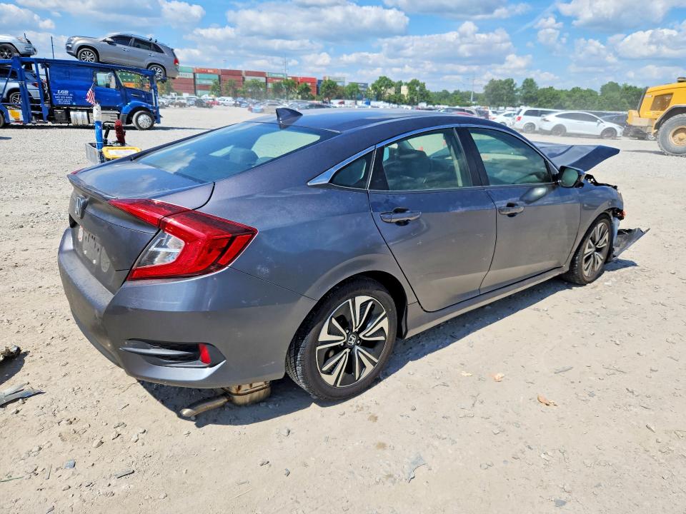 Aukcja sprzedaży 2018 Honda Civic, vin: JHMFC1F71JX026433, numer aukcji: 55988916