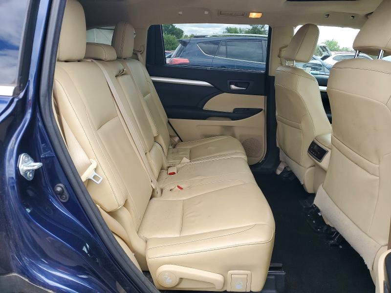 Продажа на аукционе авто 2015 Toyota Highlander, vin: 5TDJKRFH1FS091799, номер лота: 56369156