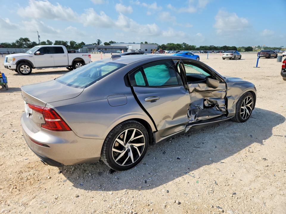 Продажа на аукционе авто 2019 Volvo S60, vin: 7JRA22TK7KG004999, номер лота: 58512816