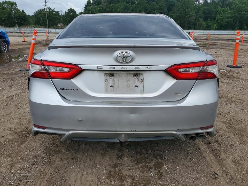 Продаж на аукціоні авто 2018 Toyota Camry, vin: 4T1B11HK9JU015345, номер лоту: 57606996