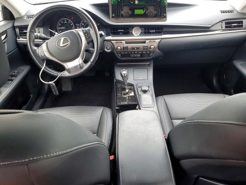 58830646 :رقم المزاد ، JTHBK1GG2F2207612 vin ، 2015 Lexus Es مزاد بيع