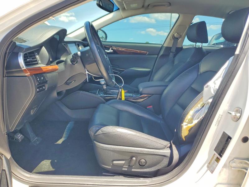 55174816 :رقم المزاد ، KNALC4J14H5072818 vin ، 2017 Kia Cadenza مزاد بيع