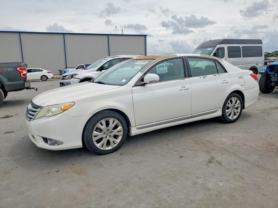 2011 Toyota Avalon მანქანა იყიდება აუქციონზე, vin: 4T1BK3DB3BU413330, აუქციონის ნომერი: 56303986