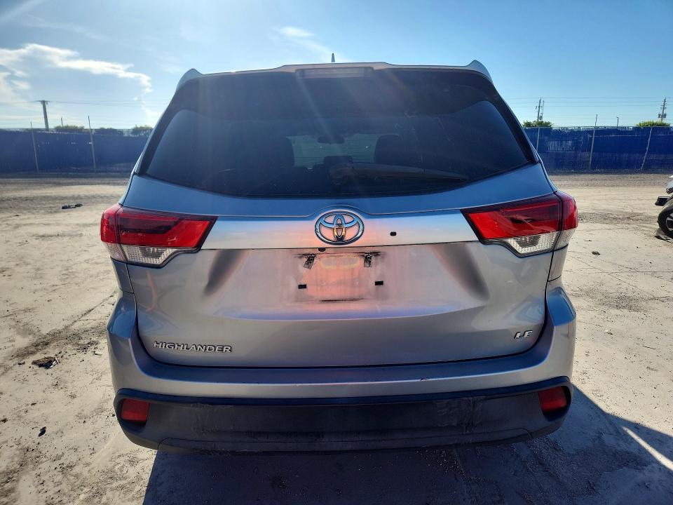 Продаж на аукціоні авто 2017 Toyota Highlander, vin: 5TDZZRFH5HS200296, номер лоту: 58710536
