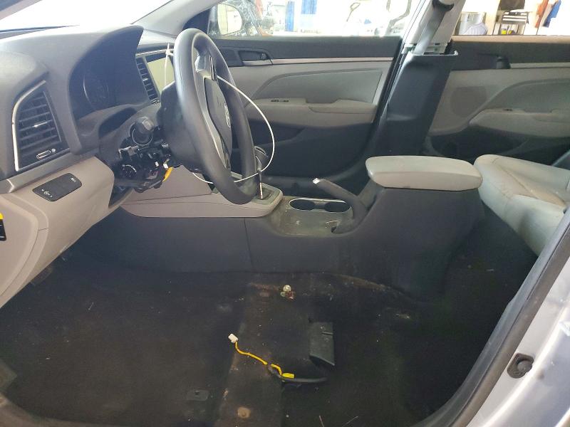 2017 Hyundai Elantra მანქანა იყიდება აუქციონზე, vin: 5NPD84LF8HH084701, აუქციონის ნომერი: 54181786