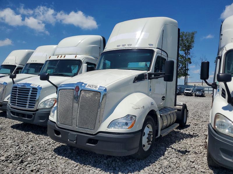 Продаж на аукціоні авто 2017 Kenworth Construction, vin: 1XKYAP8X1HJ171652, номер лоту: 54429746