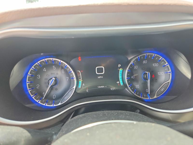 56236476 :رقم المزاد ، 2C4RC1GG5HR533647 vin ، 2017 Chrysler Pacifica مزاد بيع