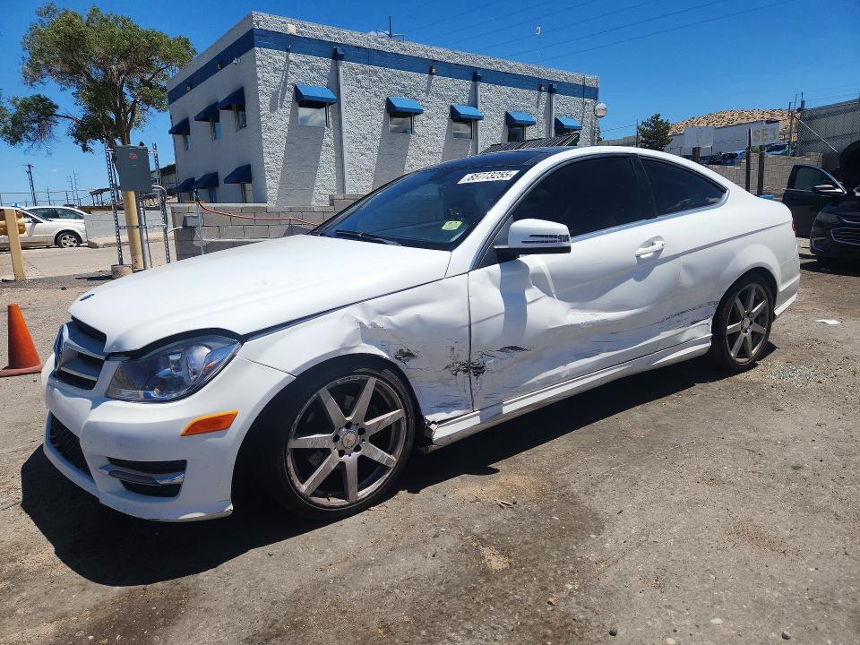 Продаж на аукціоні авто 2013 Mercedes-benz C, vin: WDDGJ4HB3DG098601, номер лоту: 85773255