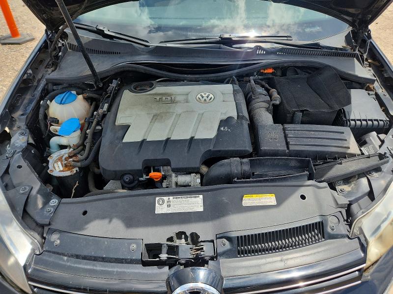 55928266 :رقم المزاد ، 3VWML7AJ4DM696404 vin ، 2013 Volkswagen Jetta مزاد بيع