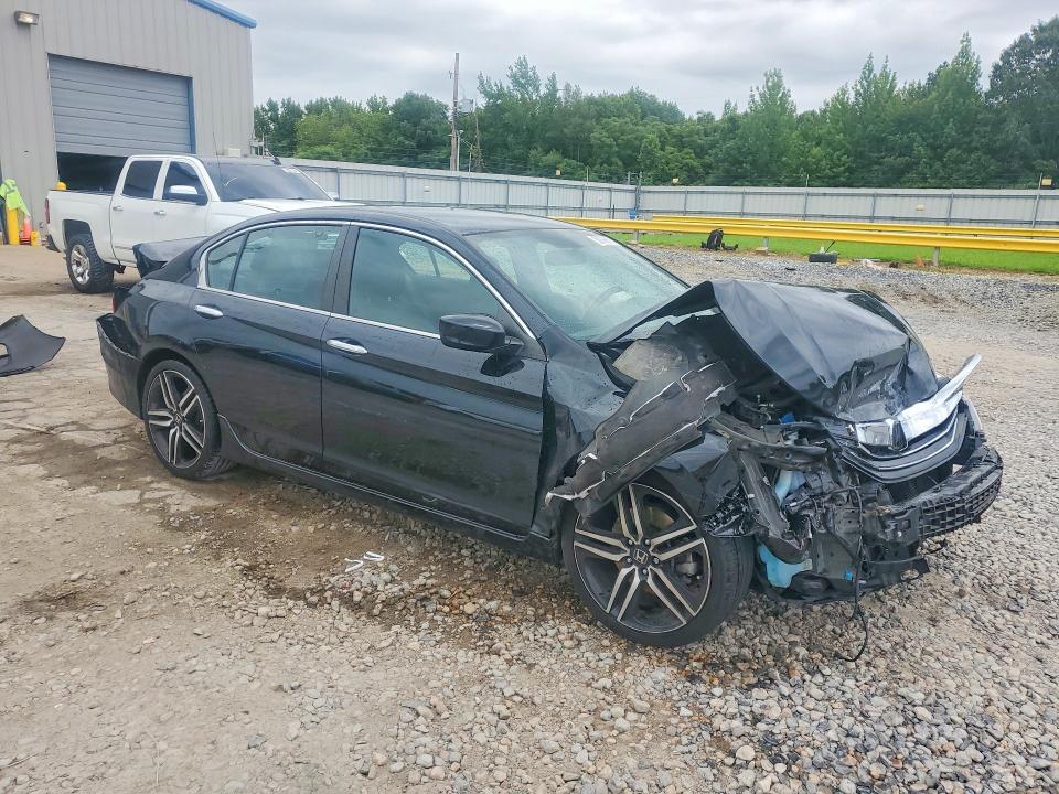 58799816 :رقم المزاد ، 1HGCR2F53HA165307 vin ، 2017 Honda Accord مزاد بيع