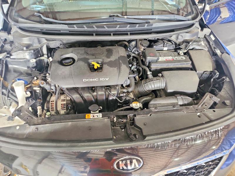 59125636 :رقم المزاد ، 3KPFK4A76HE054655 vin ، 2017 Kia Forte مزاد بيع