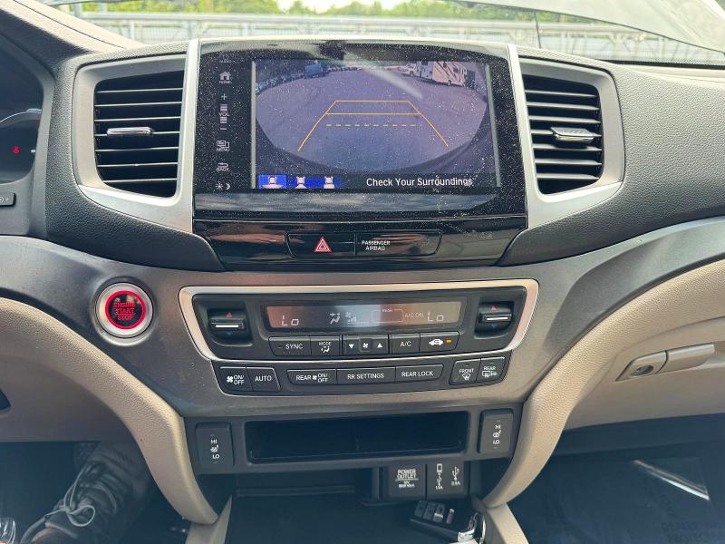 57209846 :رقم المزاد ، 5FNYF6H57JB012590 vin ، 2018 Honda Pilot مزاد بيع