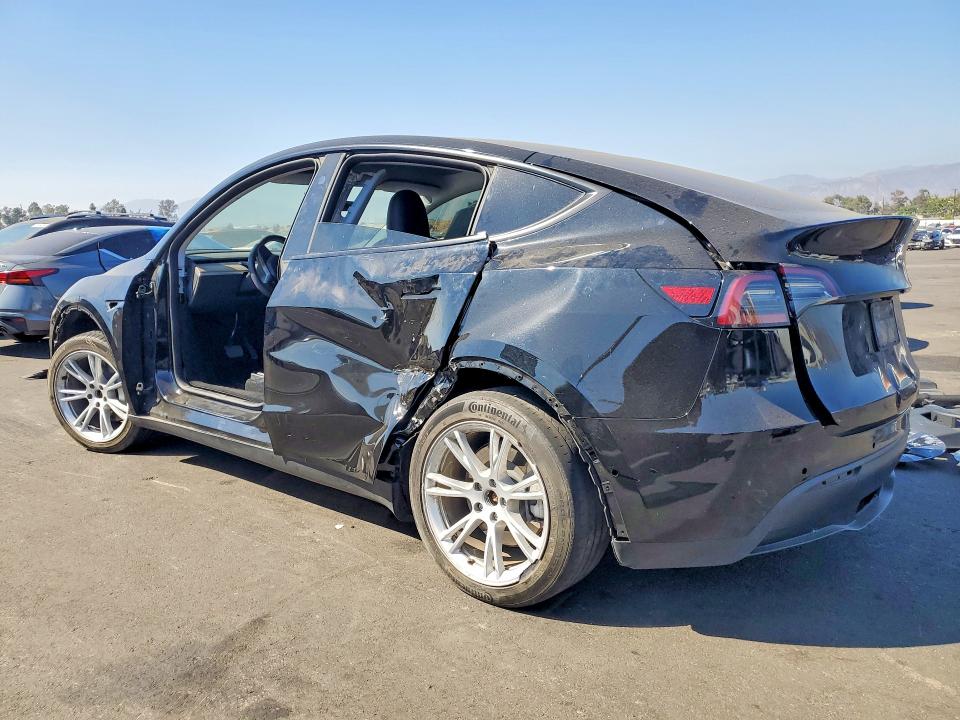 Продажа на аукционе авто 2023 Tesla Model Y, vin: 7SAYGDEE4PA156824, номер лота: 58830616