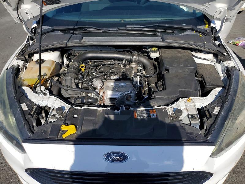 56283426 :رقم المزاد ، 1FADP3FE4HL277557 vin ، 2017 Ford Focus مزاد بيع