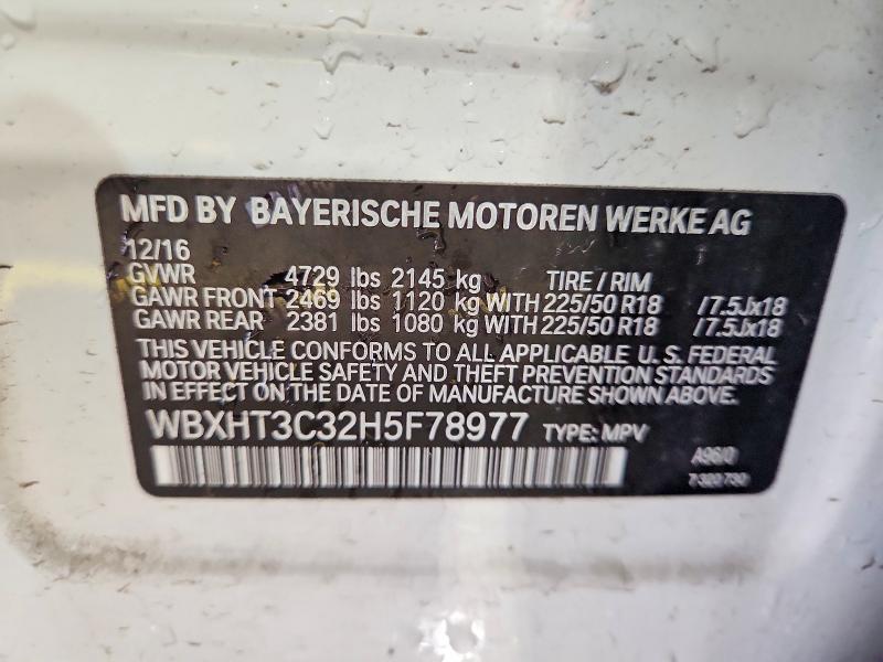 56055256 :رقم المزاد ، WBXHT3C32H5F78977 vin ، 2017 Bmw X1 مزاد بيع