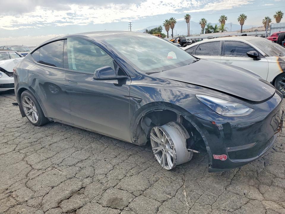 58272086 :رقم المزاد ، 7SAYGDEE3PF884606 vin ، 2023 Tesla Model Y مزاد بيع