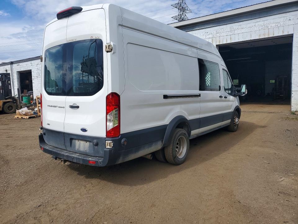 54086076 :رقم المزاد ، 1FTRS4UG9LKB09744 vin ، 2020 Ford Transit مزاد بيع