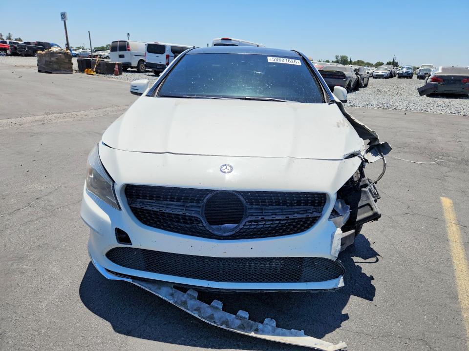 58607626 :رقم المزاد ، WDDSJ4EB4HN444459 vin ، 2017 Mercedes-benz Cla مزاد بيع