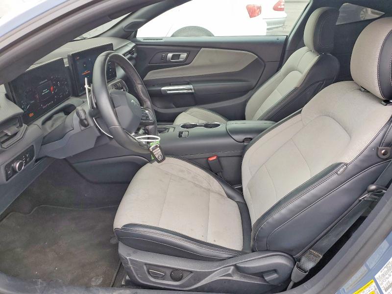 85632825 :رقم المزاد ، 1FA6P8CF6R5411557 vin ، 2024 Ford Mustang مزاد بيع