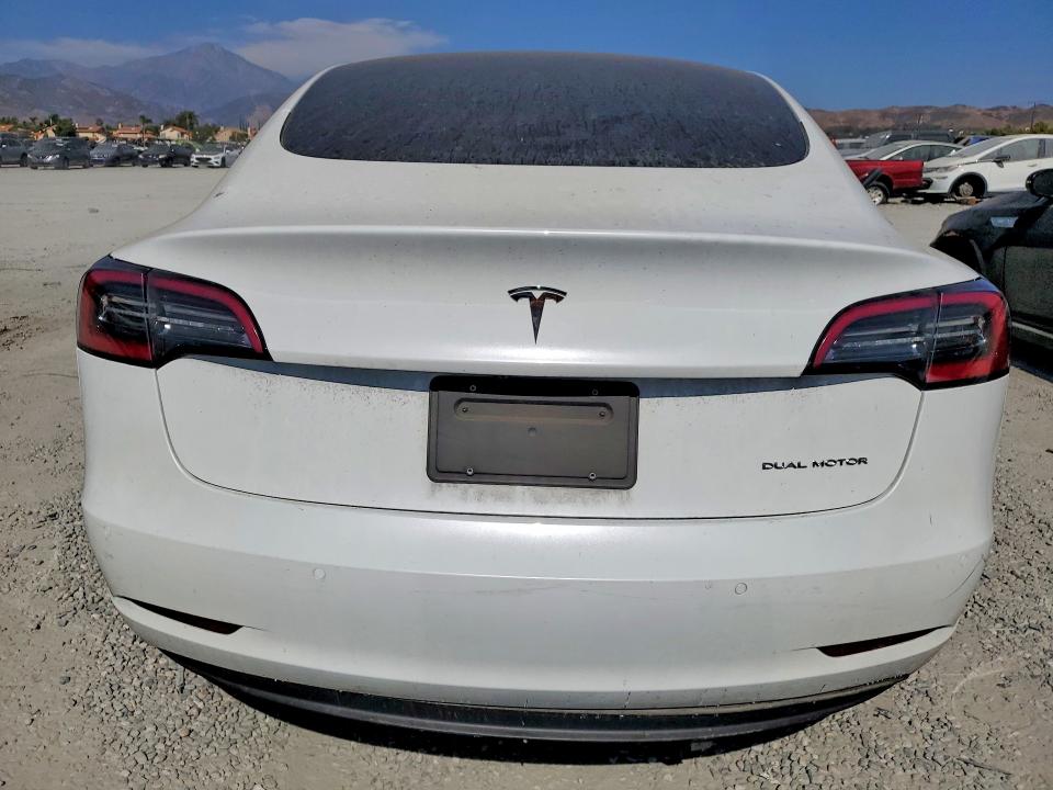 Продажа на аукционе авто 2022 Tesla Model 3, vin: 5YJ3E1EB8NF317869, номер лота: 58833896