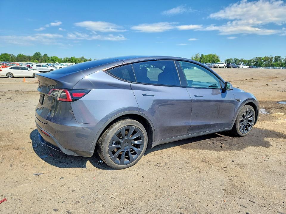 Auction sale of the 2023 Tesla Model Y, vin: 7SAYGDEE0PF608559, lot number: 56862446