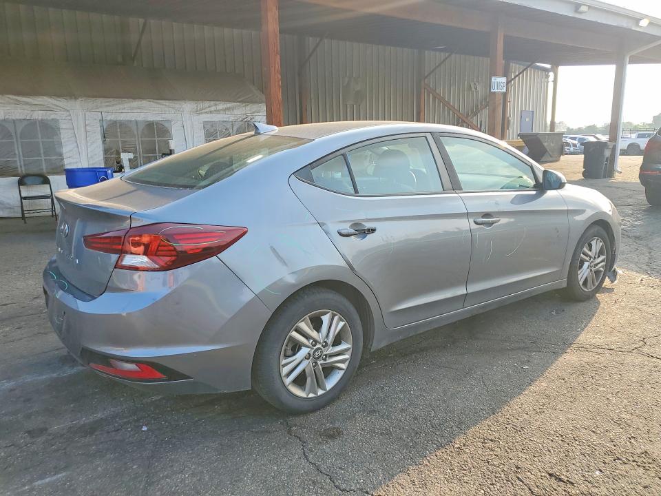 2019 Hyundai Elantra მანქანა იყიდება აუქციონზე, vin: KMHD84LF9KU818920, აუქციონის ნომერი: 58111146