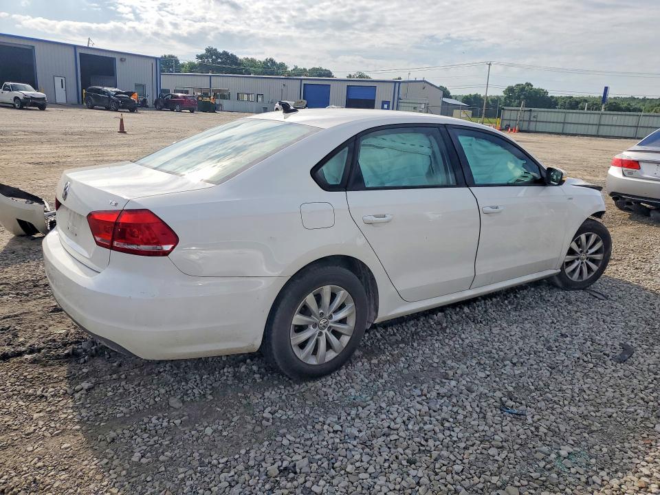 Aukcja sprzedaży 2015 Volkswagen Passat, vin: 1VWAT7A36FC075920, numer aukcji: 55920486
