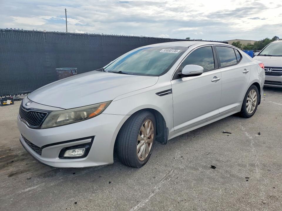 2014 Kia Optima მანქანა იყიდება აუქციონზე, vin: 5XXGN4A70EG338863, აუქციონის ნომერი: 55880136