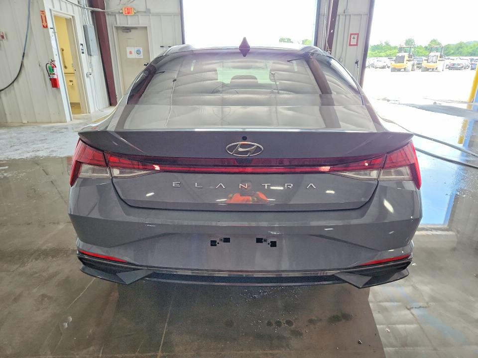 2021 Hyundai Elantra მანქანა იყიდება აუქციონზე, vin: KMHLN4AG1MU179175, აუქციონის ნომერი: 56942006
