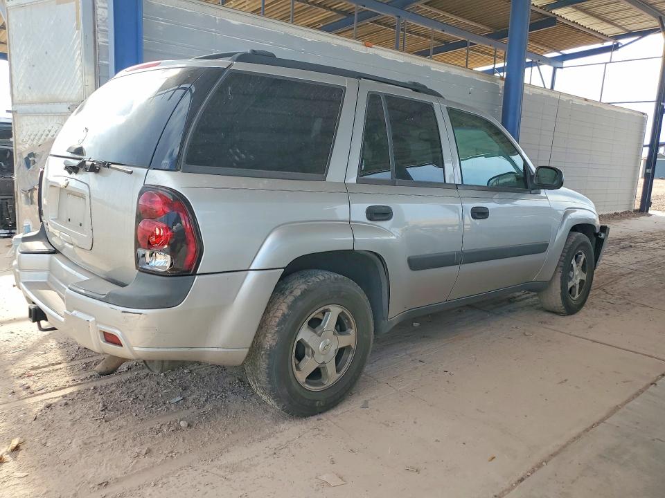 2005 Chevrolet Trailblazer მანქანა იყიდება აუქციონზე, vin: 1GNDT13S752270180, აუქციონის ნომერი: 57220036