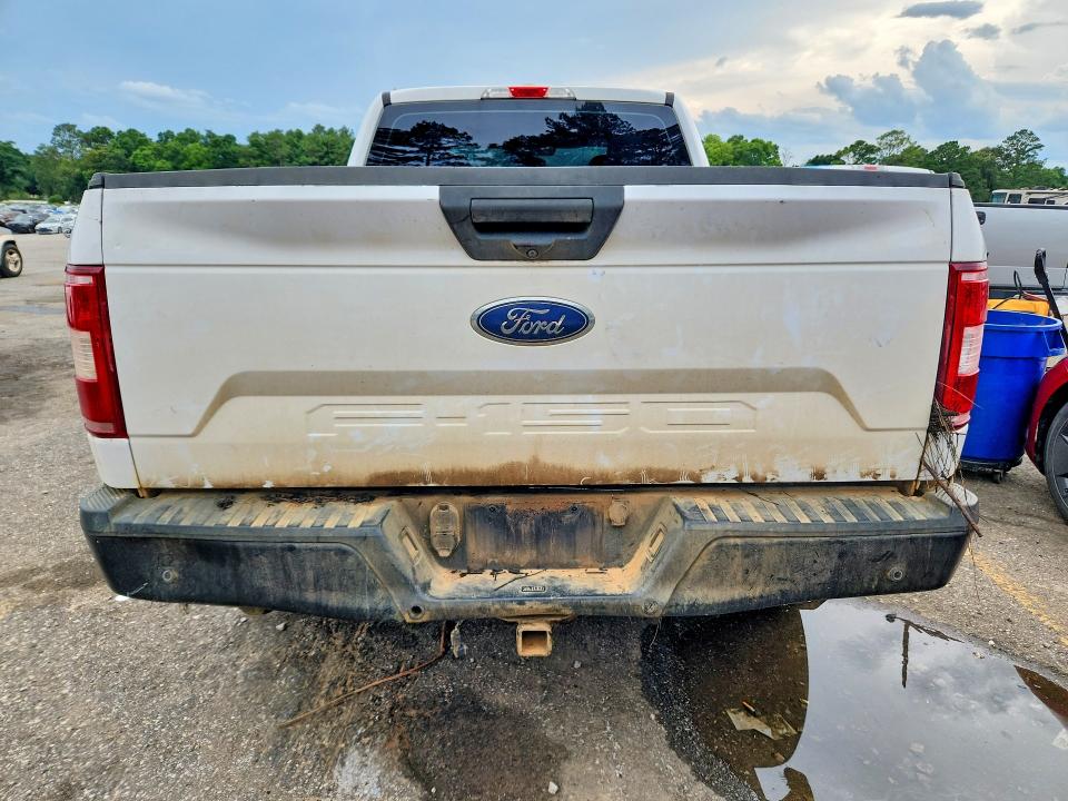 55537476 :رقم المزاد ، 1FTFX1E57JKF15521 vin ، 2018 Ford F150 مزاد بيع