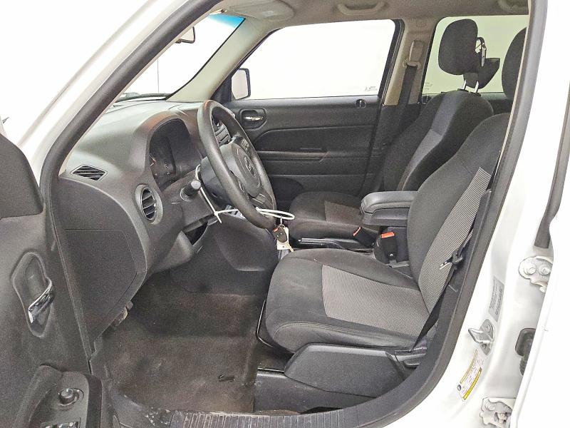58641376 :رقم المزاد ، 1C4NJPBB1FD264405 vin ، 2015 Jeep Patriot مزاد بيع