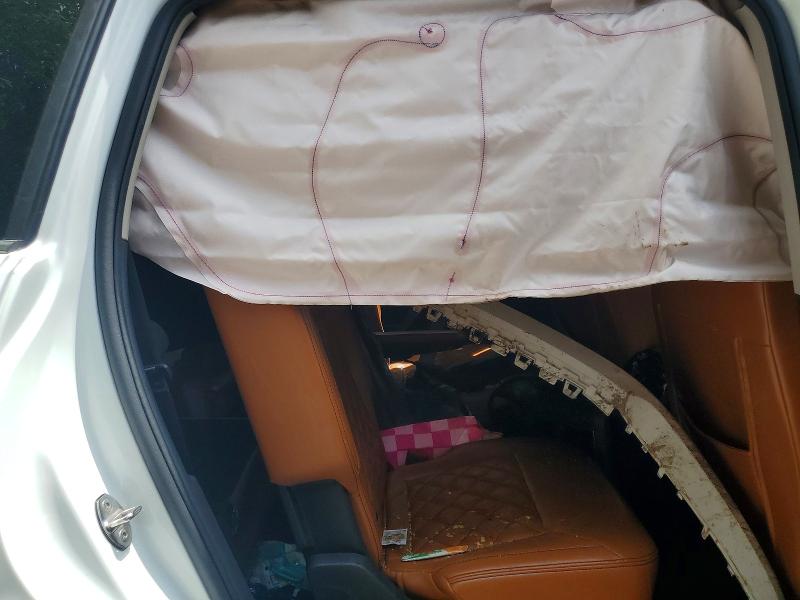 58032076 :رقم المزاد ، 1V2DR2CA4KC579114 vin ، 2019 Volkswagen Atlas مزاد بيع