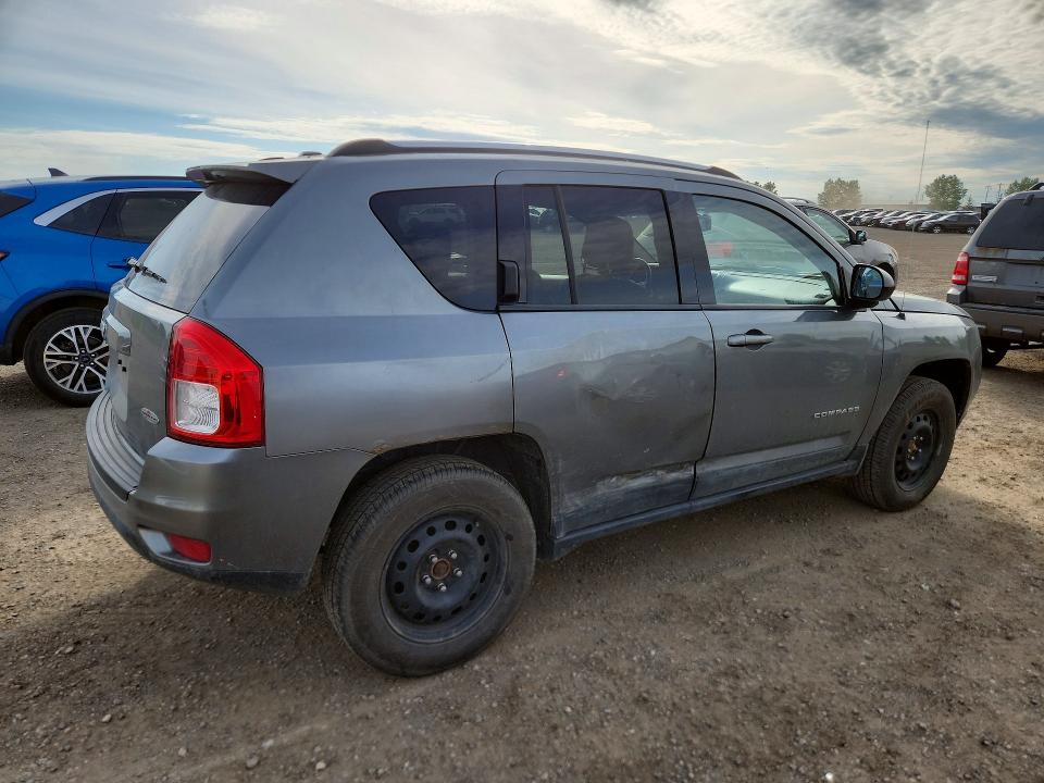 55908946 :رقم المزاد ، 1C4NJDABXCD523064 vin ، 2012 Jeep Compass مزاد بيع