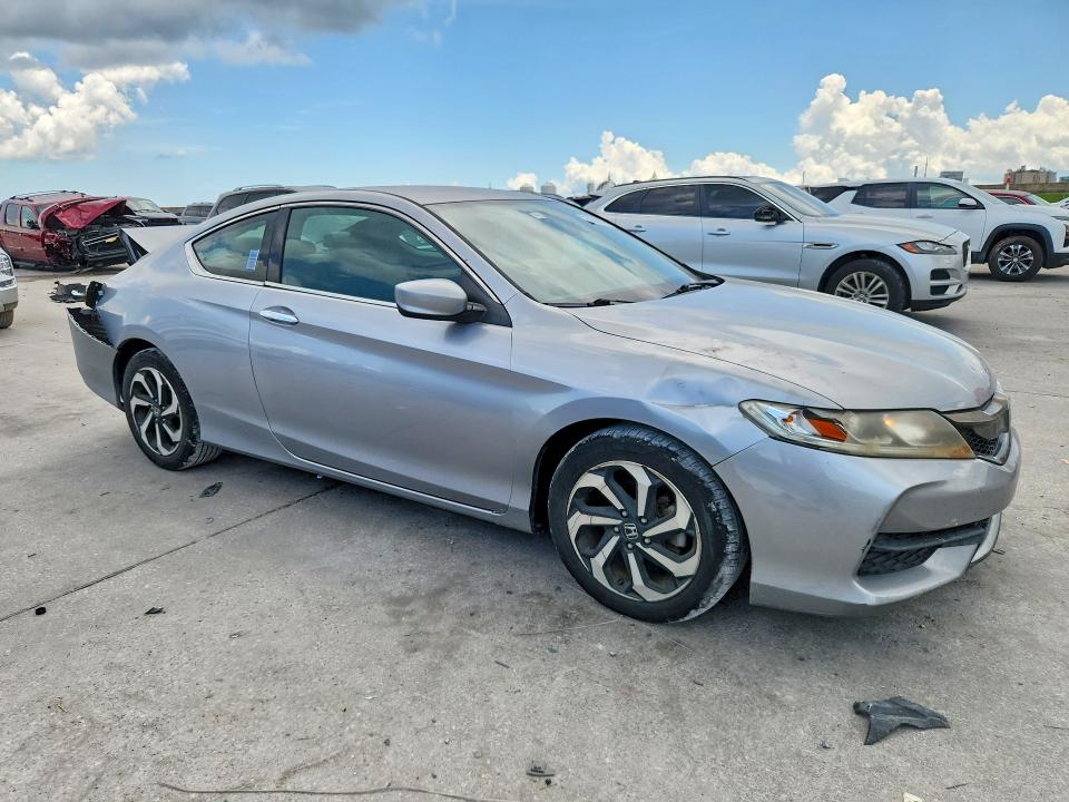 Продаж на аукціоні авто 2016 Honda Accord, vin: 1HGCT1B37GA010421, номер лоту: 57208196