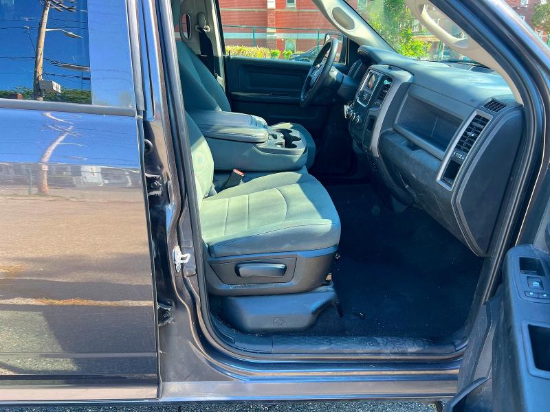 56492316 :رقم المزاد ، 1C6RR7FG3JS191680 vin ، 2018 Ram 1500 مزاد بيع