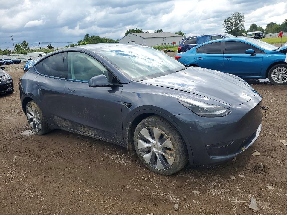 Продаж на аукціоні авто 2023 Tesla Model Y, vin: 7SAYGDEEXPF668476, номер лоту: 58179126