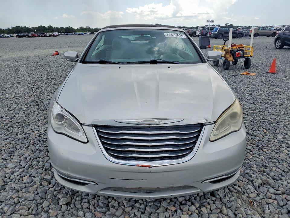 58423416 :رقم المزاد ، 1C3BCBEB1CN149437 vin ، 2012 Chrysler 200 مزاد بيع