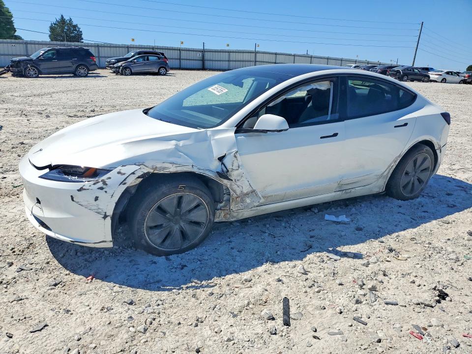 Продажа на аукционе авто 2024 Tesla Model 3, vin: 5YJ3E1EAXRF829811, номер лота: 55597656