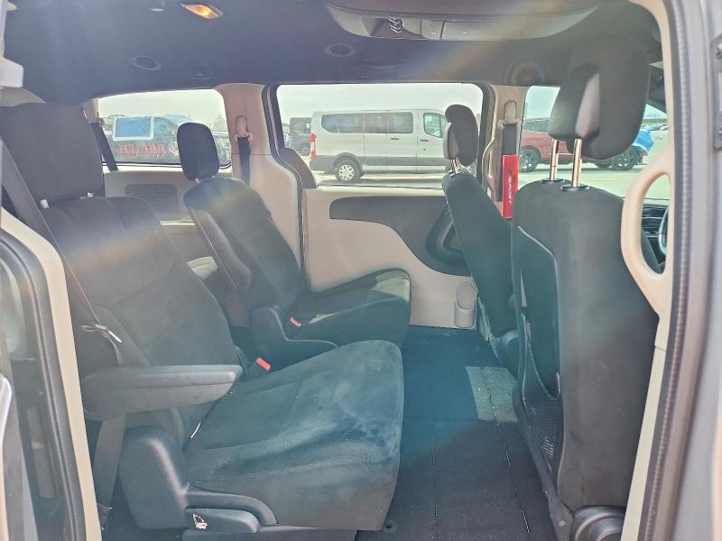 58772486 :رقم المزاد ، 2C4RDGBG0FR642649 vin ، 2015 Dodge Grand Caravan مزاد بيع