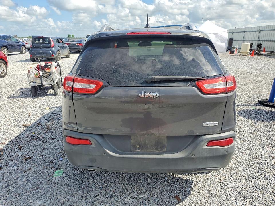 56475206 :رقم المزاد ، 1C4PJLCB1FW670981 vin ، 2015 Jeep Cherokee مزاد بيع
