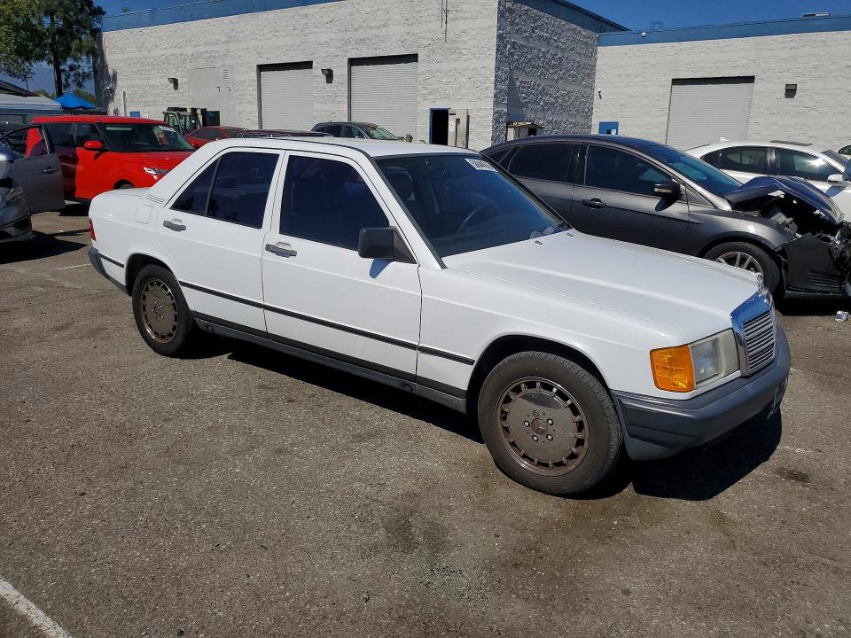 1988 Mercedes-benz 190 მანქანა იყიდება აუქციონზე, vin: WDBDB26D4JF455030, აუქციონის ნომერი: 58844596
