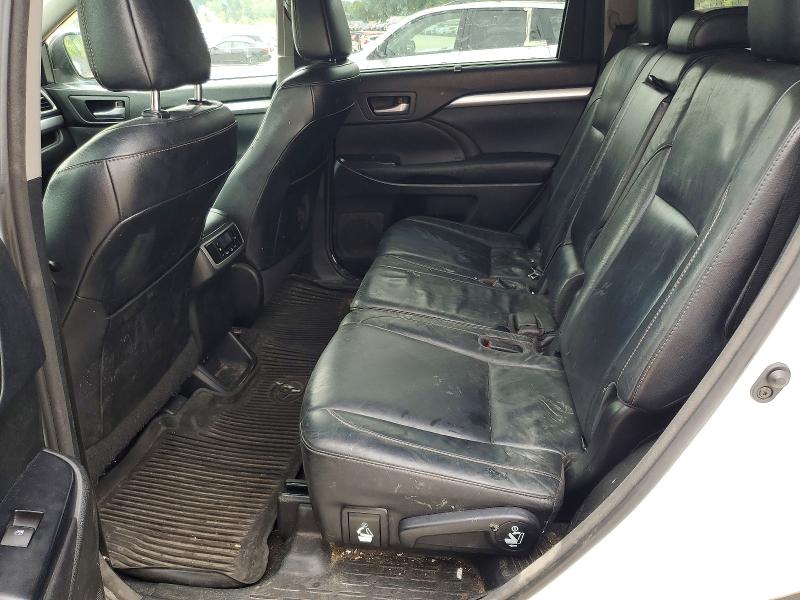 56446386 :رقم المزاد ، 5TDJZRFH2HS365509 vin ، 2017 Toyota Highlander مزاد بيع