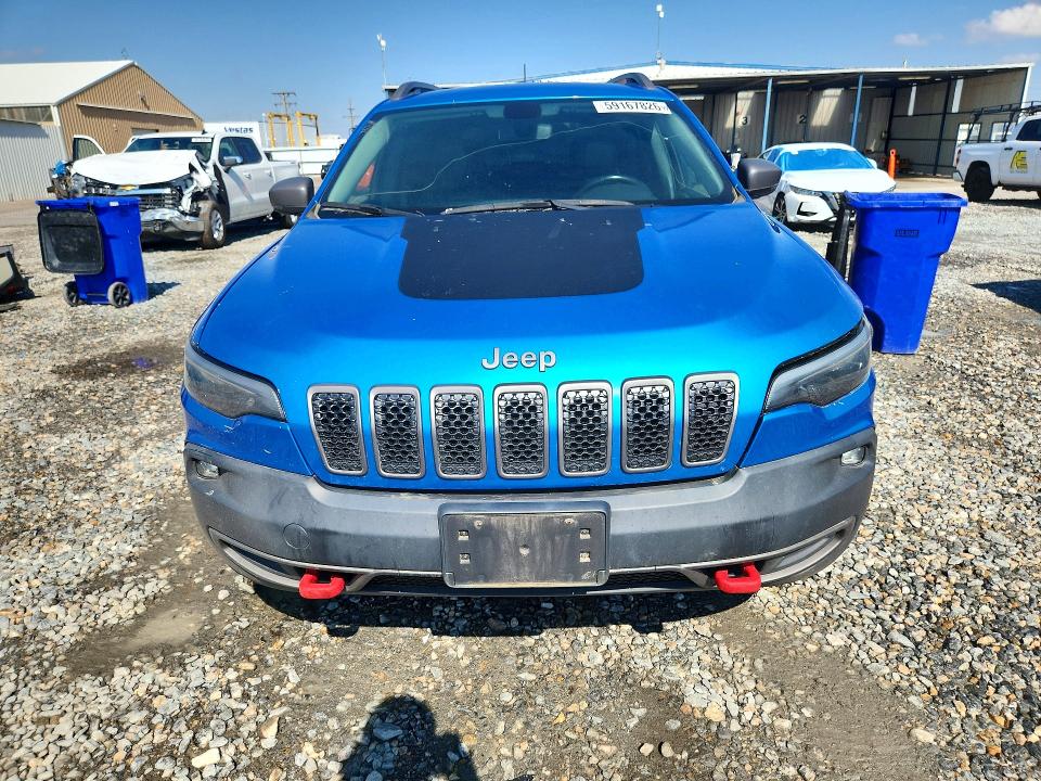 59167826 :رقم المزاد ، 1C4PJMBN6KD336596 vin ، 2019 Jeep Cherokee مزاد بيع