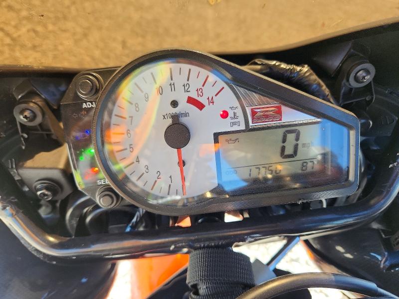 56809796 :رقم المزاد ، JS1GT74AX22108984 vin ، 2002 Suzuki Gsx-r1000 مزاد بيع