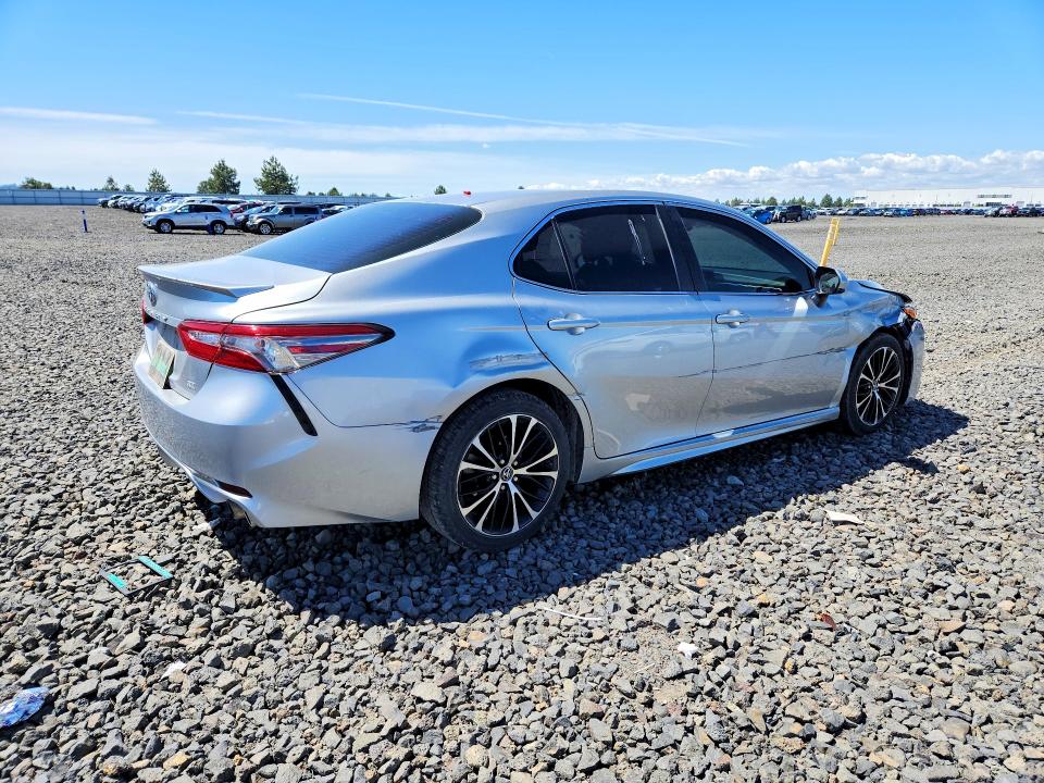 Продажа на аукционе авто 2018 Toyota Camry, vin: 4T1B11HK2JU085138, номер лота: 57222246
