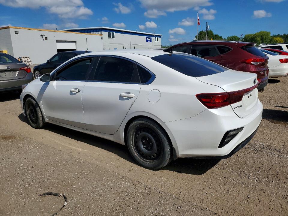 56321166 :رقم المزاد ، 3KPF54ADXME400472 vin ، 2021 Kia Forte مزاد بيع